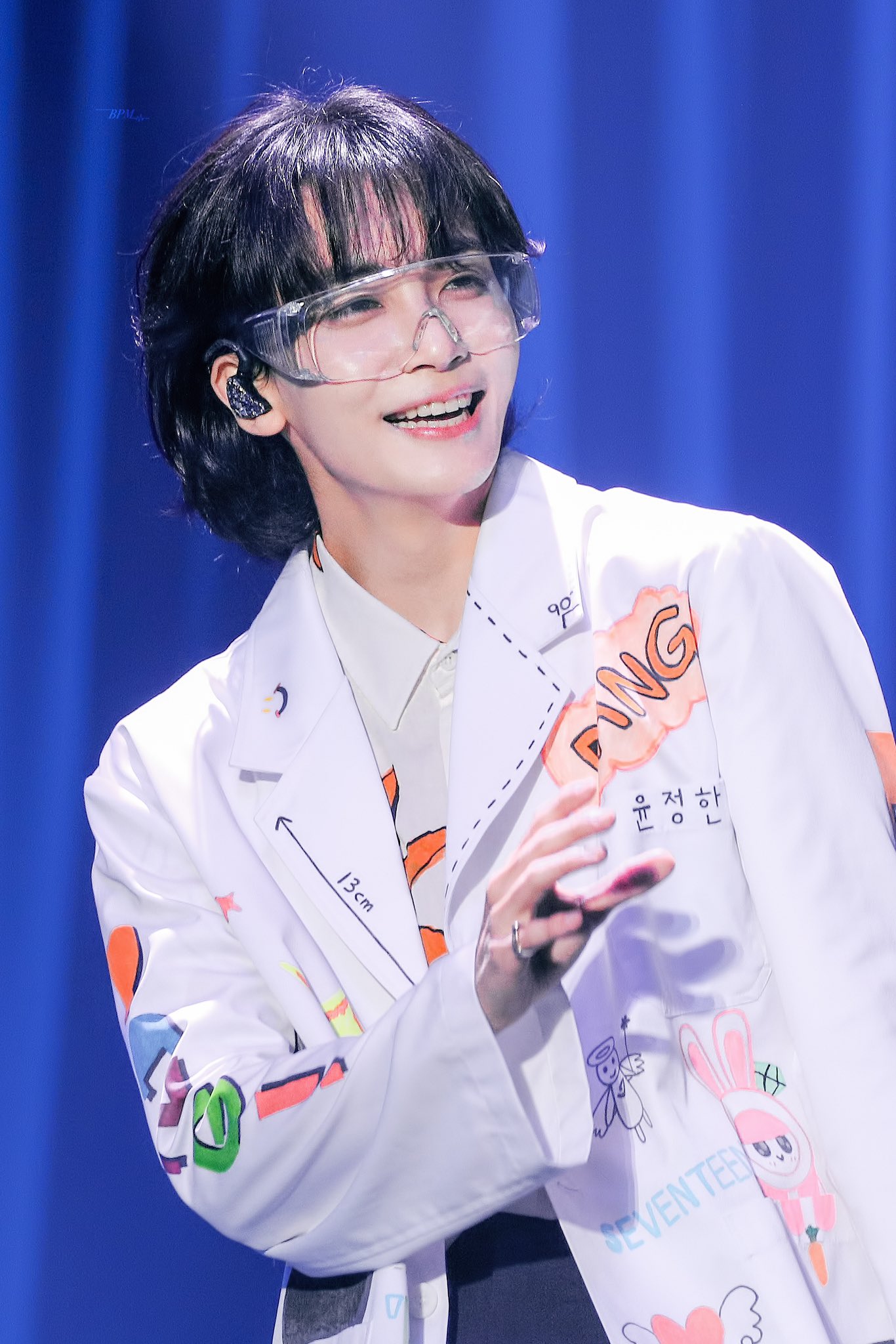 [잡담] 이거 머리 정한이니까 잘 어울리는 거겠지? | 인스티즈