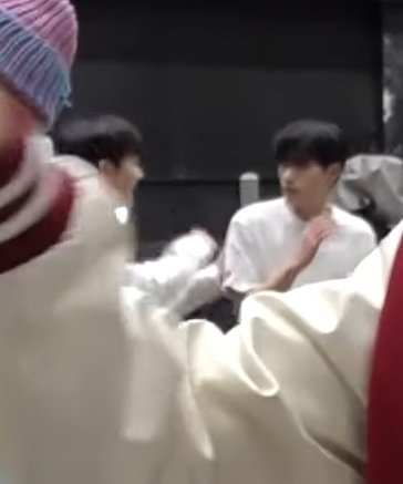 [잡담] 준현이 저래 생겨도 기개쎈 누나한테 잡혀 살았을 것 같아.. | 인스티즈