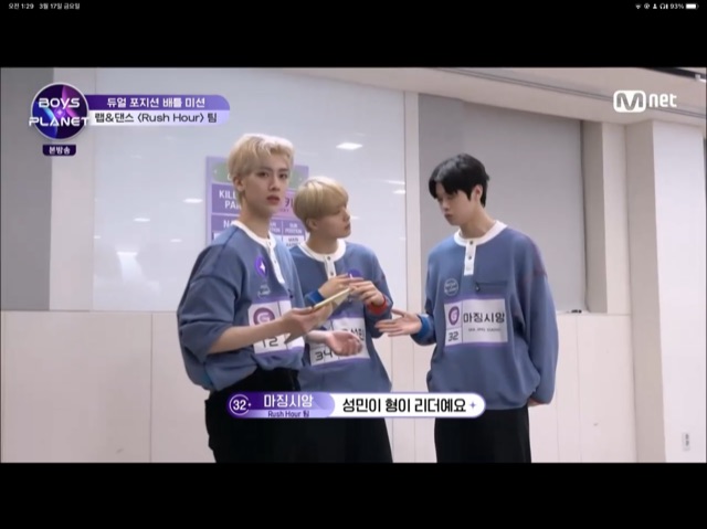 [잡담] 아 카메라맨 쳐다보는 거 개웃기닼ㅋㅋ큐ㅠㅠㅠ | 인스티즈