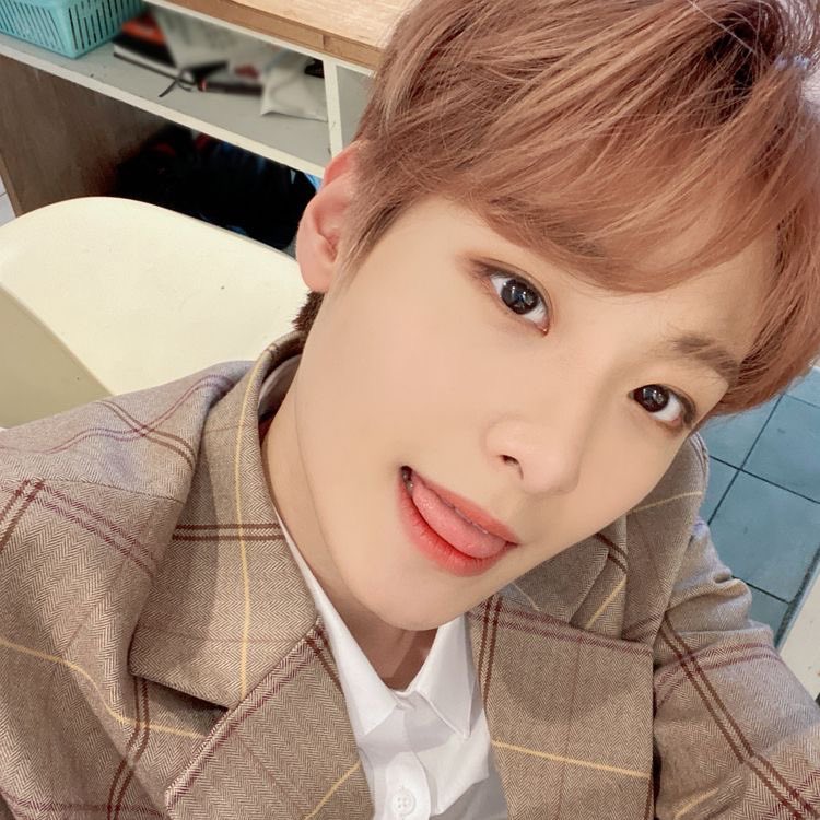 [잡담] 오성민이 너무 쪼아.. | 인스티즈