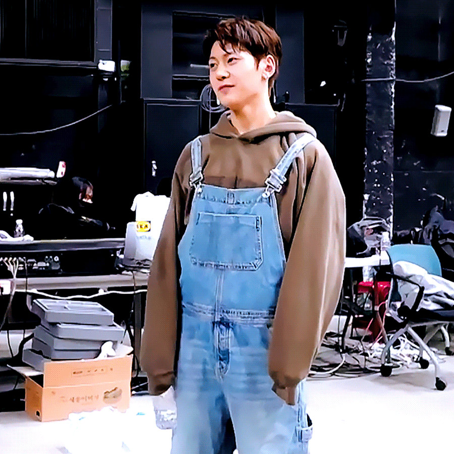 [잡담] 석류단들아 매튜가 밥 잘 챙겨먹으래🧇🥞 | 인스티즈