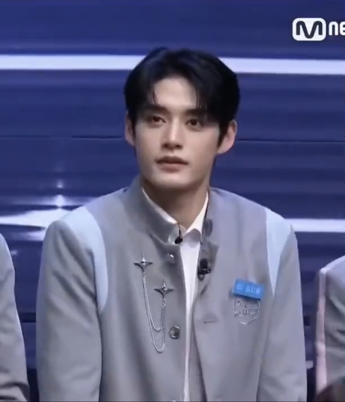 [잡담] 이게 김지웅이야 이게 김지웅 얼굴이야 | 인스티즈