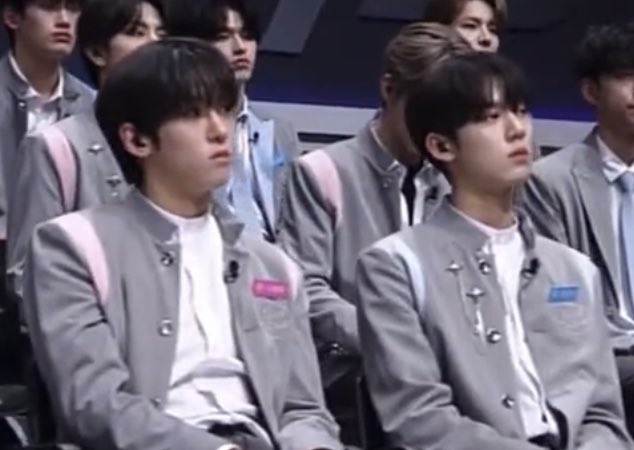 [잡담] 오늘 2차 순발식때 나캠든이랑 한유진 옆자리 앉았는데 둘이 동기화된듯ㅋㅋㅋㅋㅋㅋ | 인스티즈