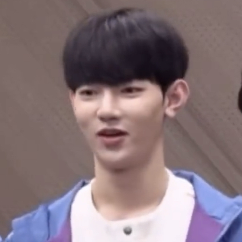 ㄱ [잡담] 장하오 른이면 이런 이미지 아니냐고 | 인스티즈