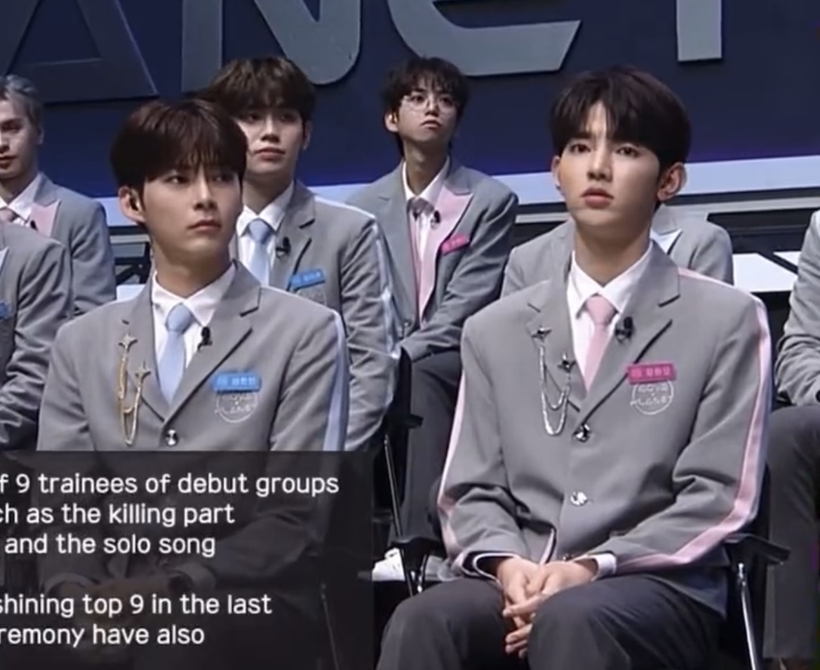 [잡담] 센터즈는 교복도 각자 하늘 핑크가 찰떡으로 어울림 | 인스티즈