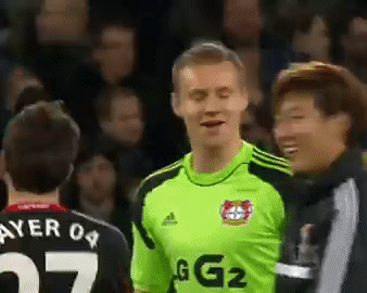 [잡담] 이 손흥민짤 앞에분 인사하늠고야? | 인스티즈