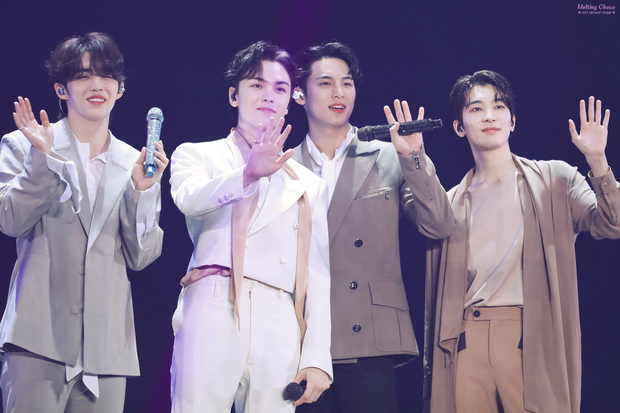 [잡담] 어뜨케 얘네 넷이서 같은 유닛일 수 있지 | 인스티즈