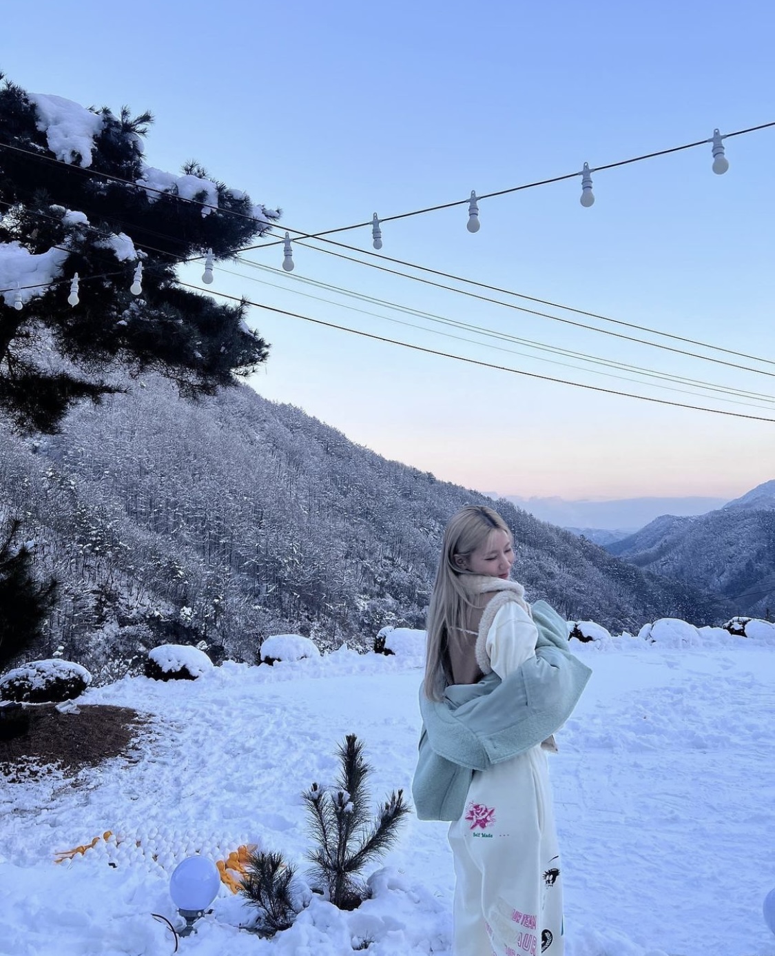 [잡담] 혜미리예채파 미연이 올려 준 사진들 보는데 분위기 진짜 훈훈해 | 인스티즈