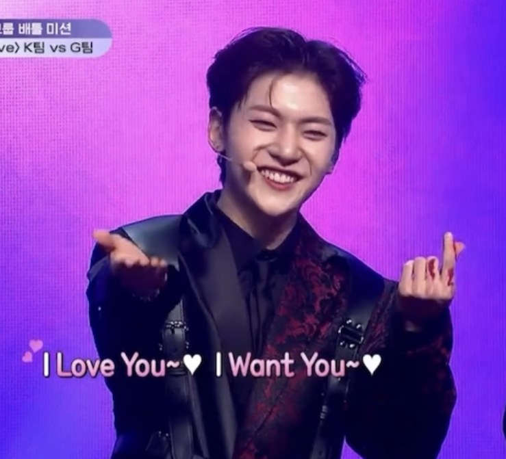 [잡담] 매튜 킬디럽 때 손에 립스틱 발라놓은거봐 | 인스티즈