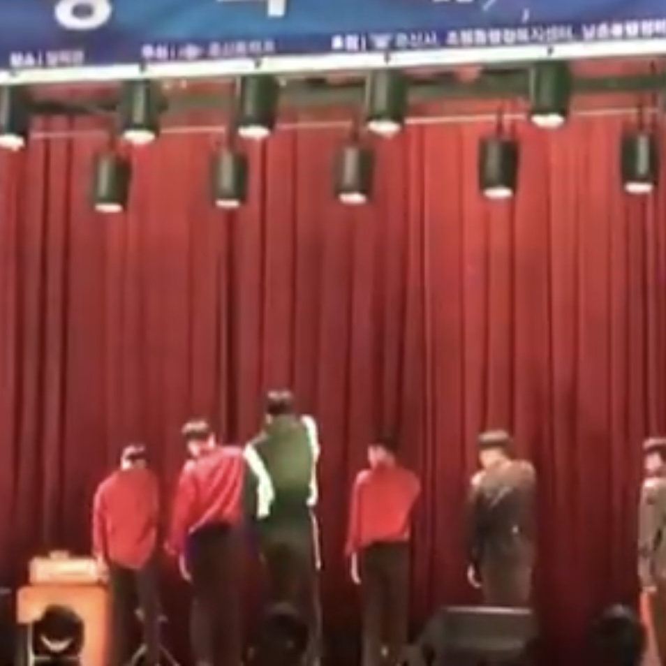 [잡담] 박건욱 과거 영상 뜨면 아무도 어딨는지 안물어봄 | 인스티즈