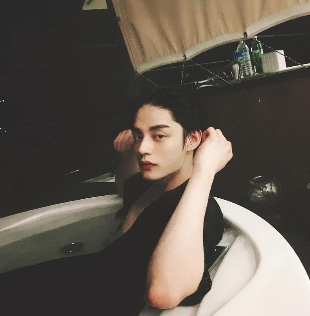 [잡담] 김지웅진짜 리디광공같은사진추가… | 인스티즈