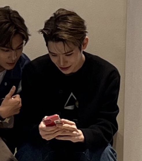 [잡담] 김태래 이런 분위기 나만 좋아하나..?? | 인스티즈