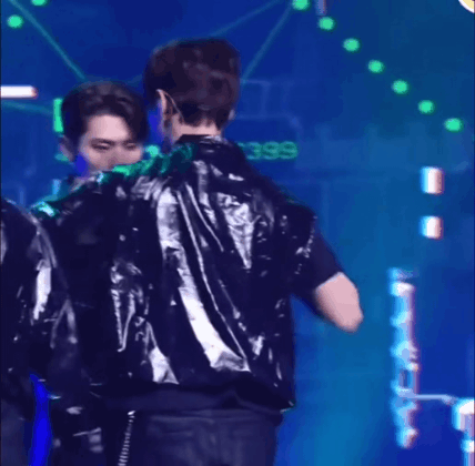 ㄱ [잡담] 금탤은 연상이 연하를 올려다 본다는 게 | 인스티즈