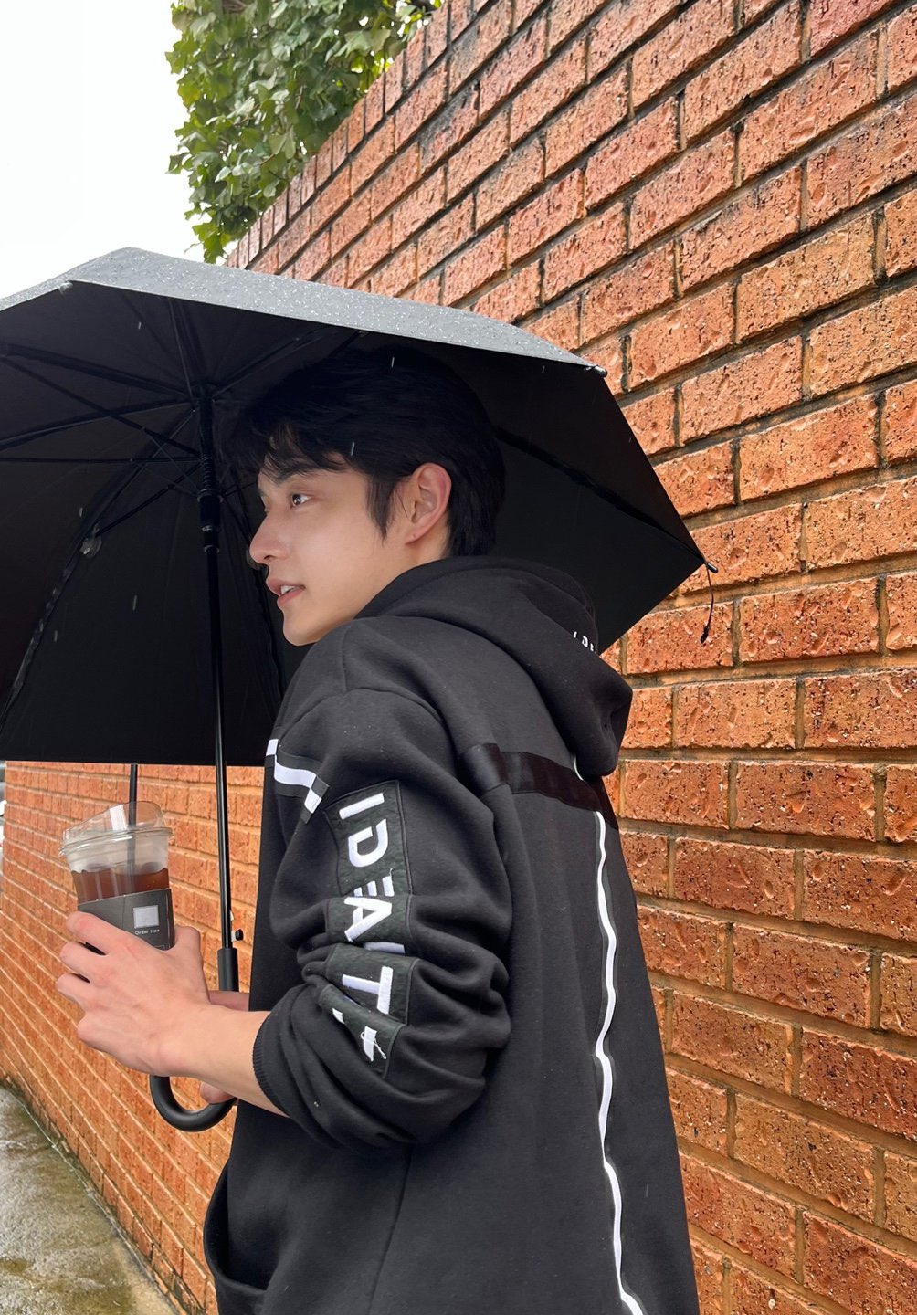 [잡담] 하 비 올 때 데리러 온 것 같잖아... | 인스티즈