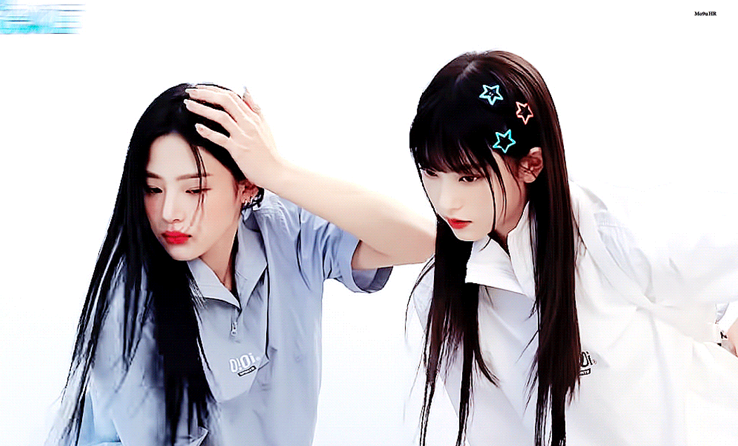 [잡담] 의식하고 보니까 뉴진스 민지 ㄹㅇ솥뚜껑이네 | 인스티즈