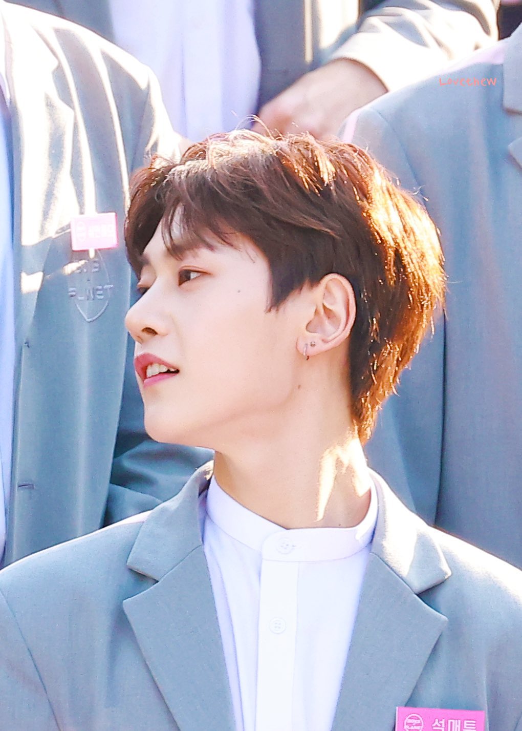 [잡담] 석매튜 말랑해보이는데 실은 턱각 딱 잡히고 콧대 날렵해서 좋음... | 인스티즈