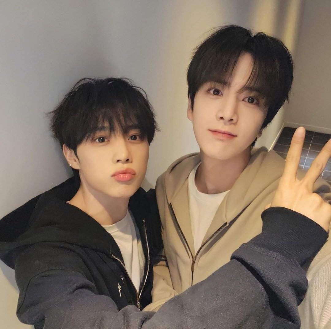 [잡담] 더보이즈에 김씨가 2명 있는데 둘이 ㄹㅇ 형제같음 | 인스티즈