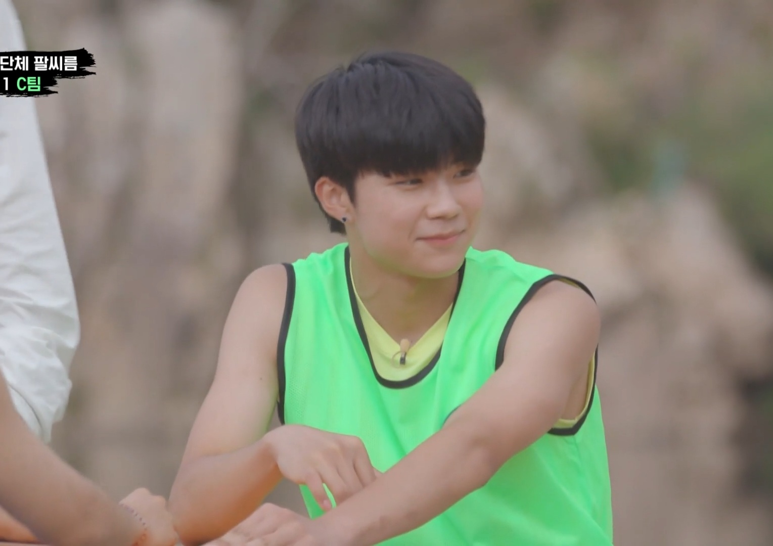 [잡담] 박건욱 아기감자 시절 너무 귀엽네ㅠㅠㅠㅠㅠㅠ | 인스티즈