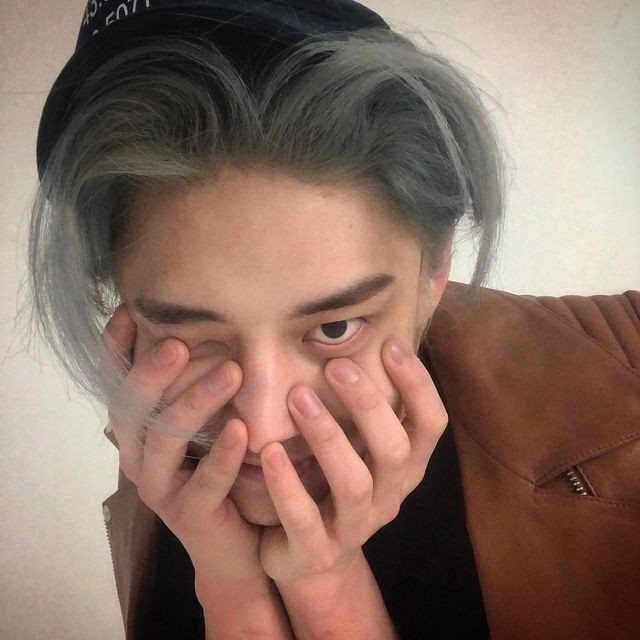 [잡담] 지웅이 처음보는 사진들 주웠어 | 인스티즈