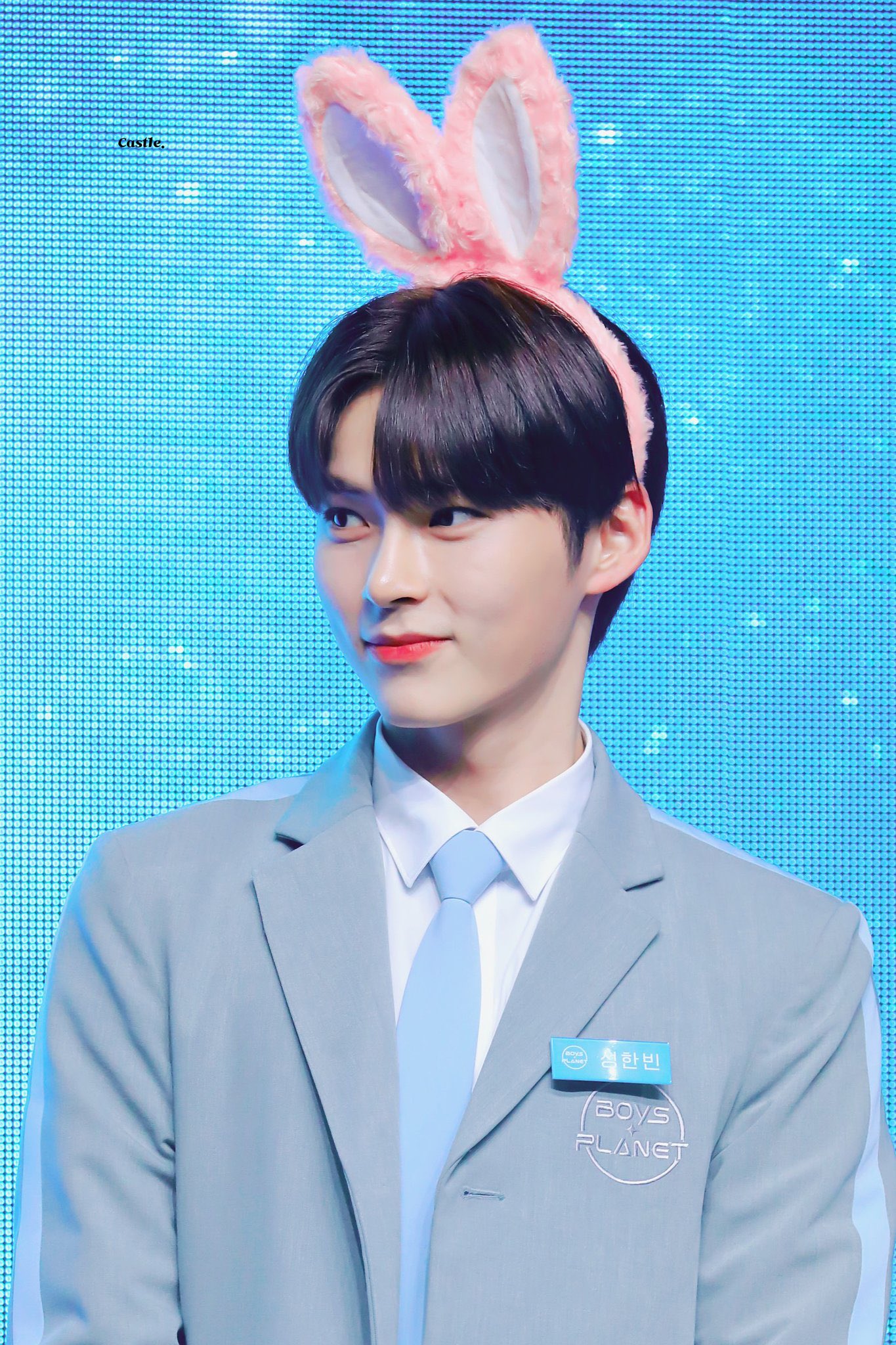 [잡담] 성한빈 진짜 기분 좋아지는 얼굴이다 | 인스티즈