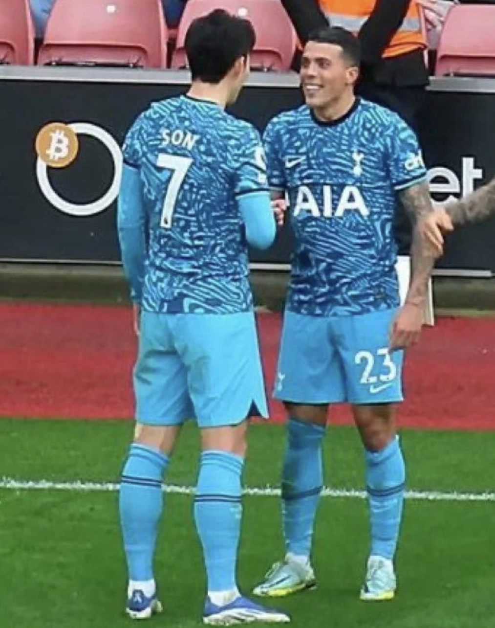 [잡담] 손흥민👉👈포로 | 인스티즈