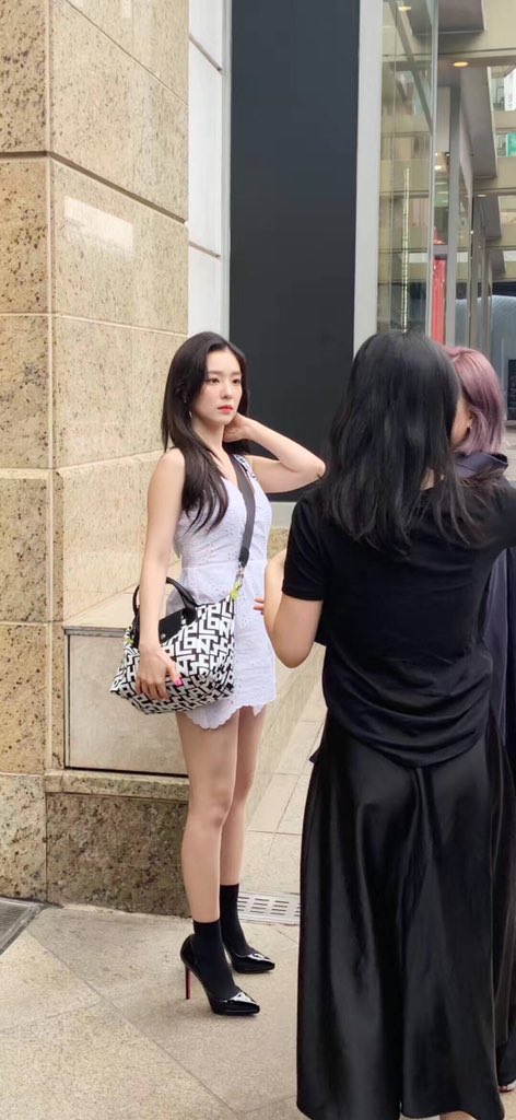 [잡담] 아이린 폰카 진짜 신기하네 | 인스티즈