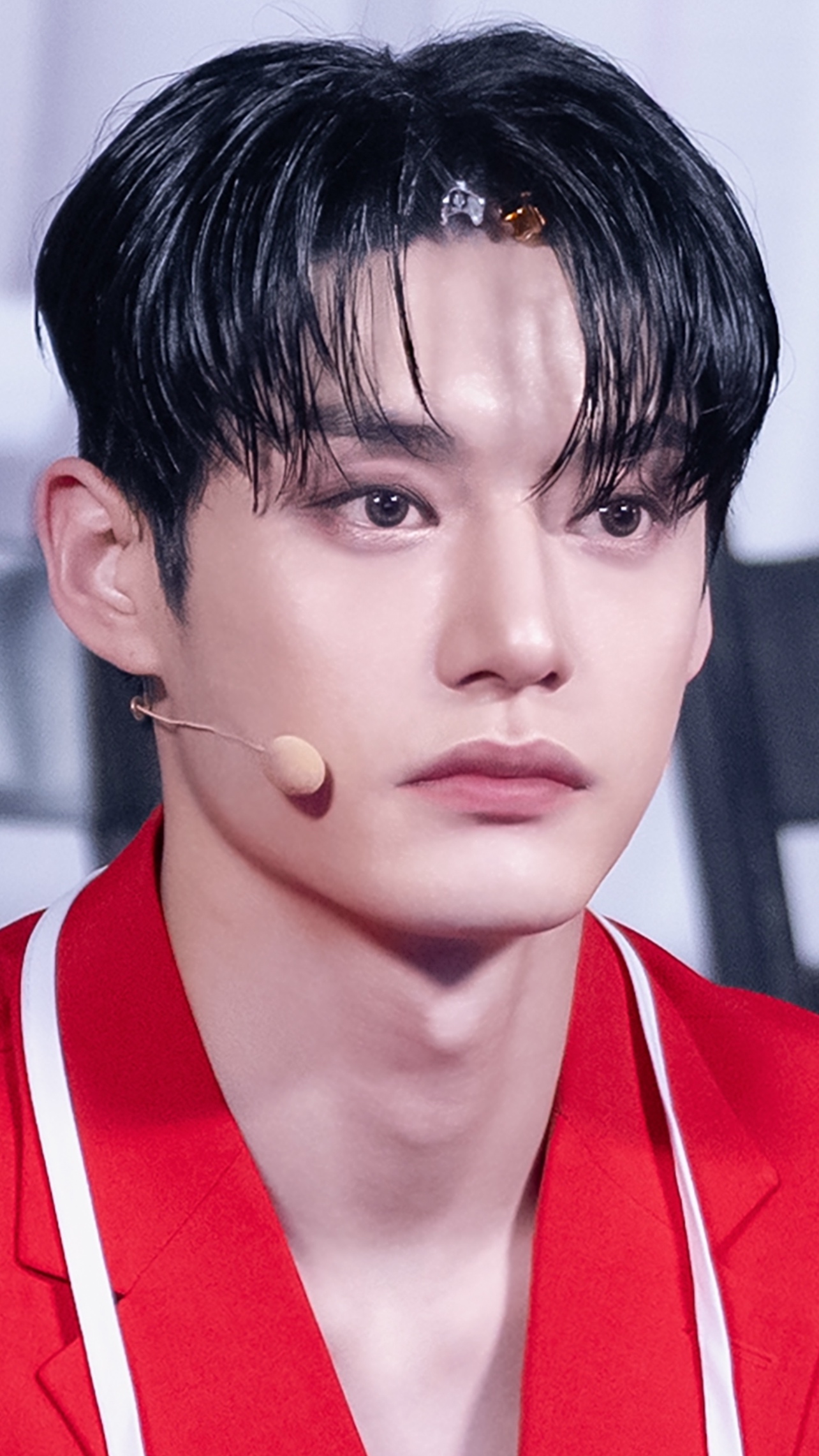 [잡담] 정말 김지웅 얼굴 무슨 일이야 | 인스티즈