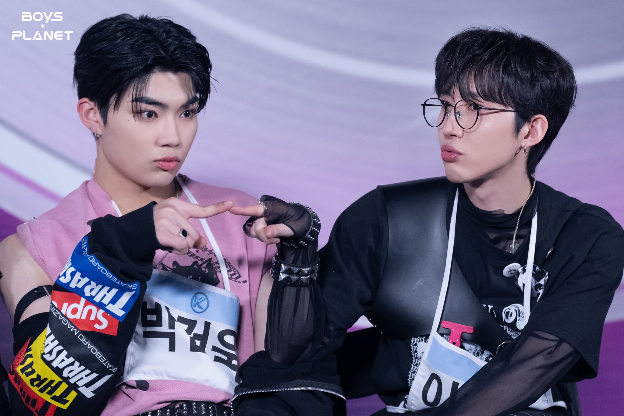 [잡담] 건욱이 이사진 방금 봤엉...... | 인스티즈