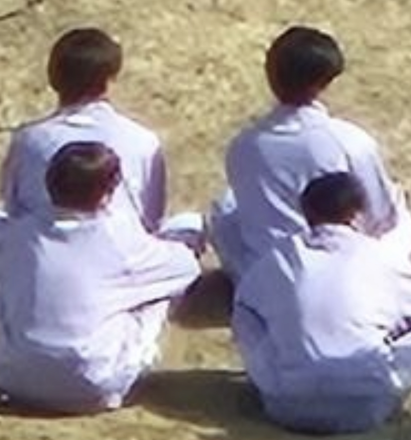 [잡담] 개웃긴게 맨끝에 네명은 뭐야?(ㅅㅍ | 인스티즈