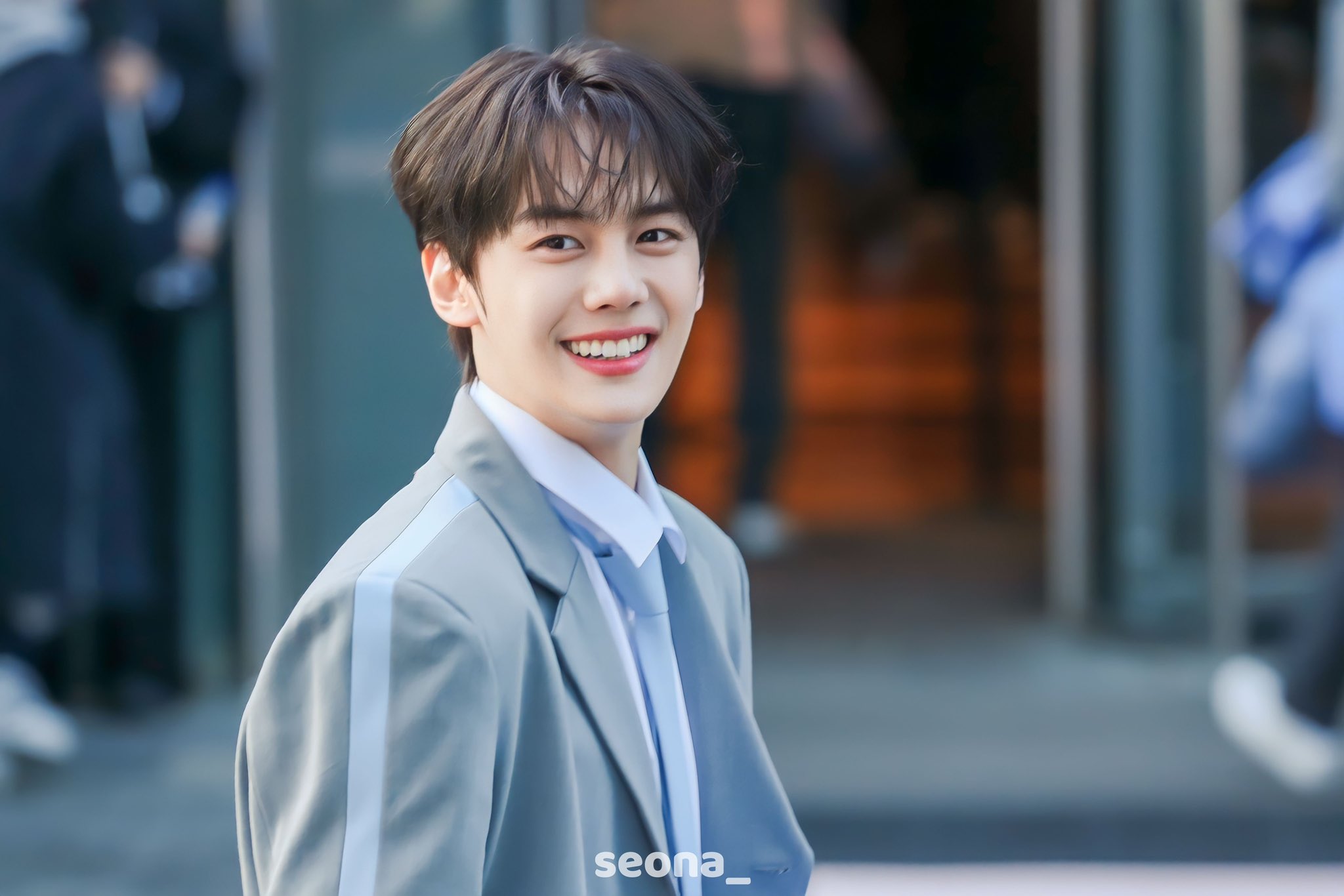 [잡담] 김규빈 상암절 뉴 사진... | 인스티즈