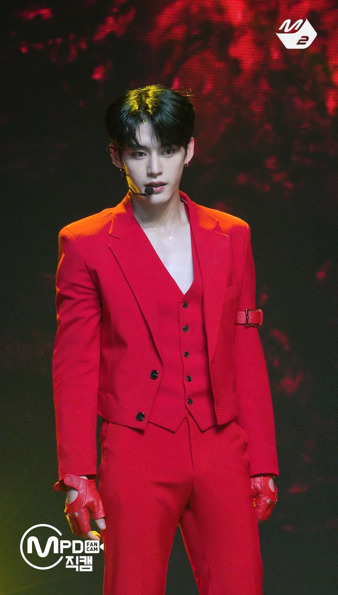 [잡담] 그런데 김지웅 살 얼마나 빠진걸까 | 인스티즈