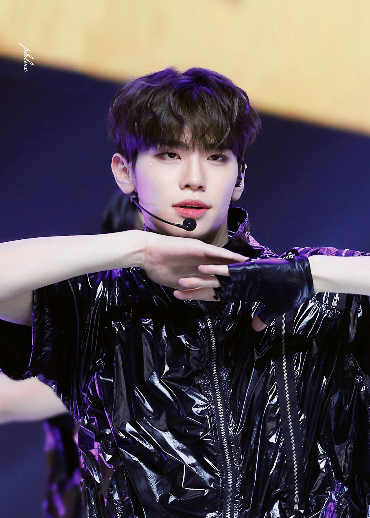 [잡담] 보플 김태래 쌩얼과 쎈 메이크업 얼굴 차이 | 인스티즈