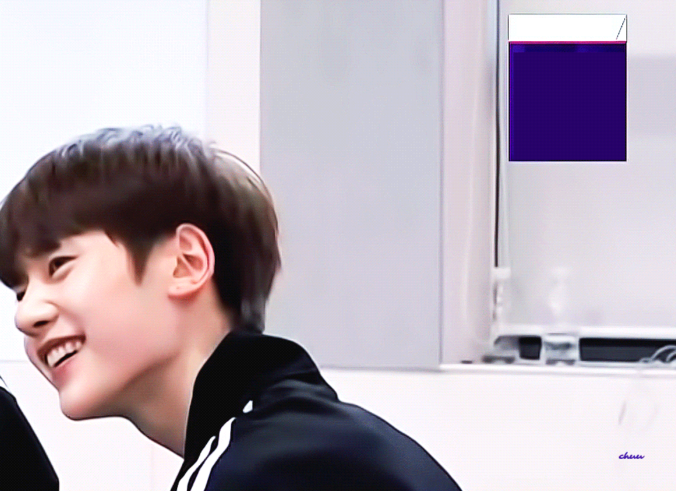 [잡담] 스크들아 집중해줘 내가 미는 데뷔조 영업해볼게 | 인스티즈