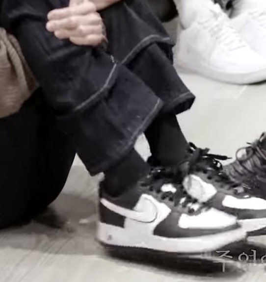 ㄱ [잡담] 발목이랑 허벅지가 얇아도 너무 얇은 거 아니냐고.. | 인스티즈