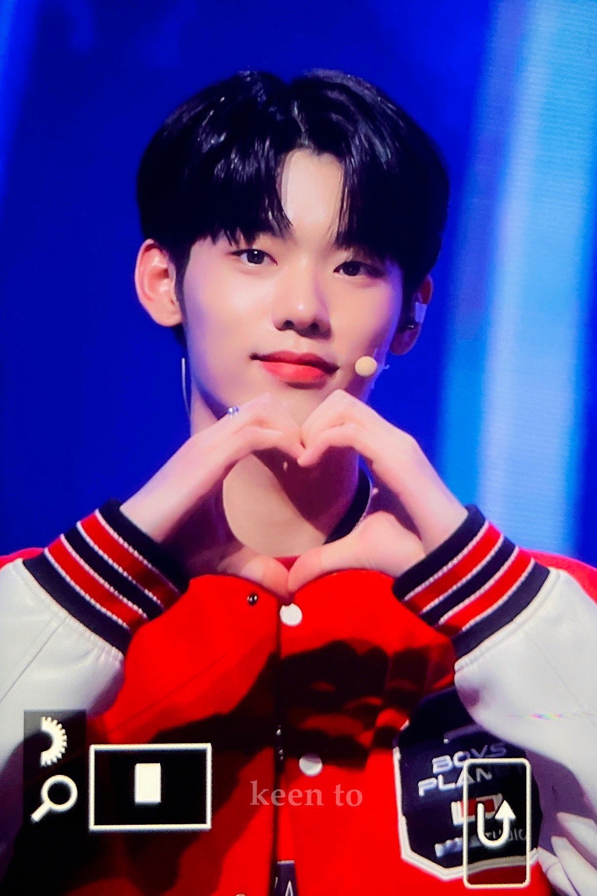 [잡담] 이정현 이거 같은 사람 맞? 음? | 인스티즈