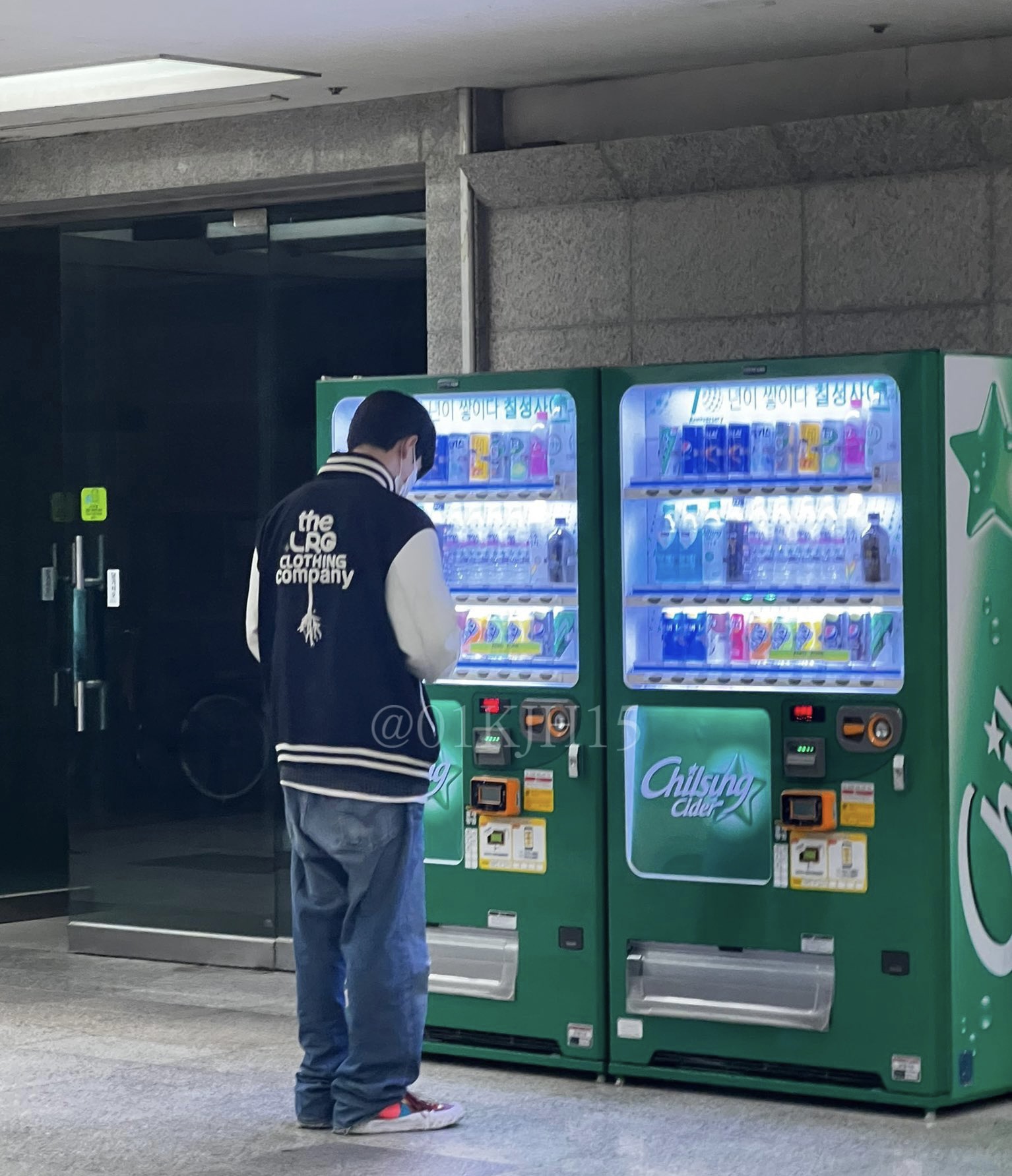 [잡담] 키가 생각보다 커서 배신감 느낀 보플 연습생 두명 | 인스티즈