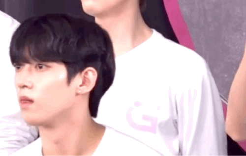 [잡담] 나캠든 그냥 자다나온 옷으로 무대 올라갔으면 좋겠는글 | 인스티즈