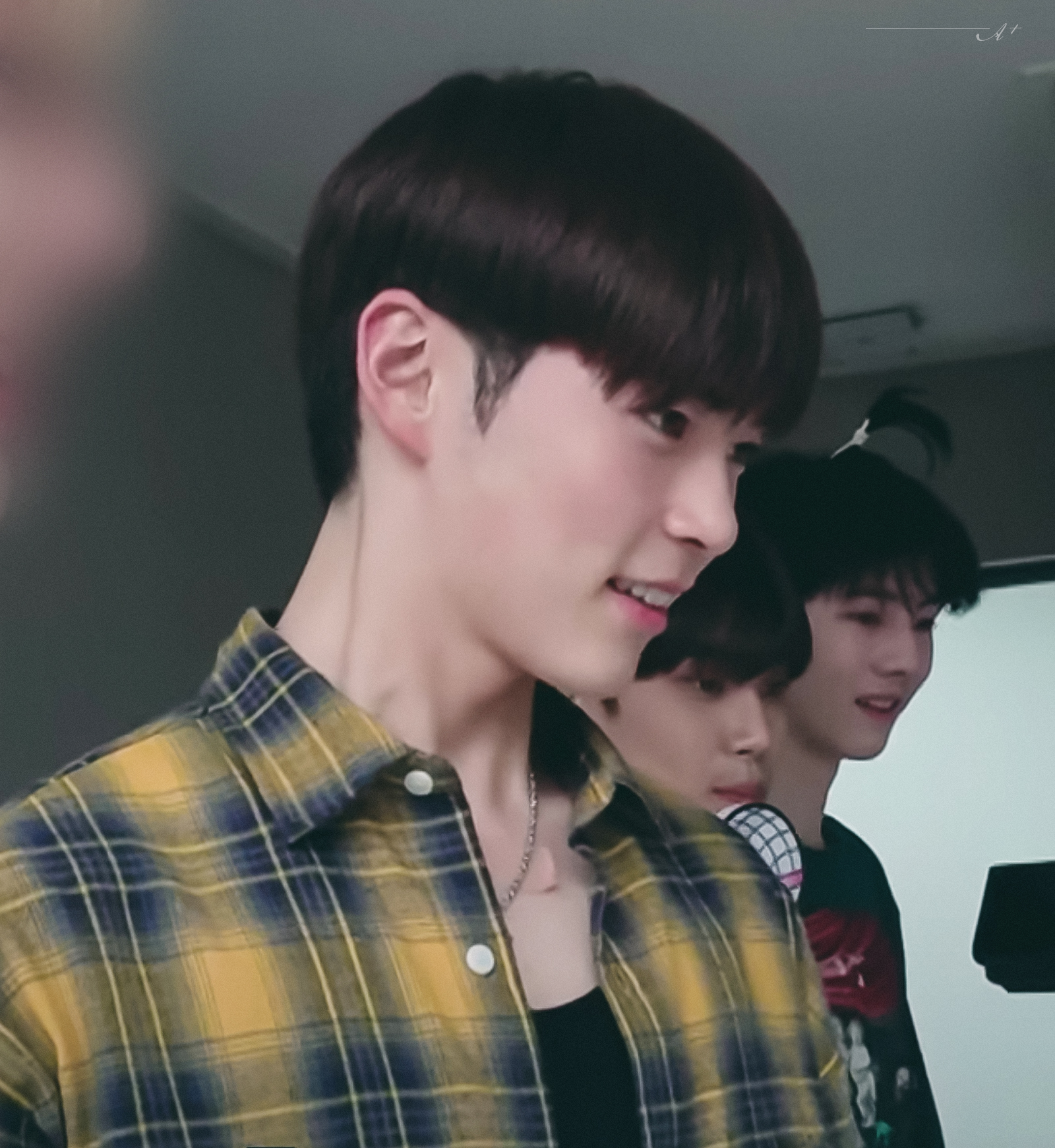 [잡담] 기숙사에서 루미큐브하는 공대오빠 성한빈 | 인스티즈