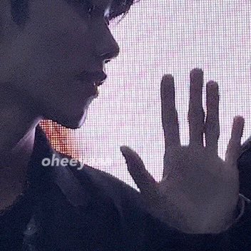 [잡담] 나 이정현 데뷔시키고 팬싸가서 손바닥 대보기 해봐야됨 | 인스티즈