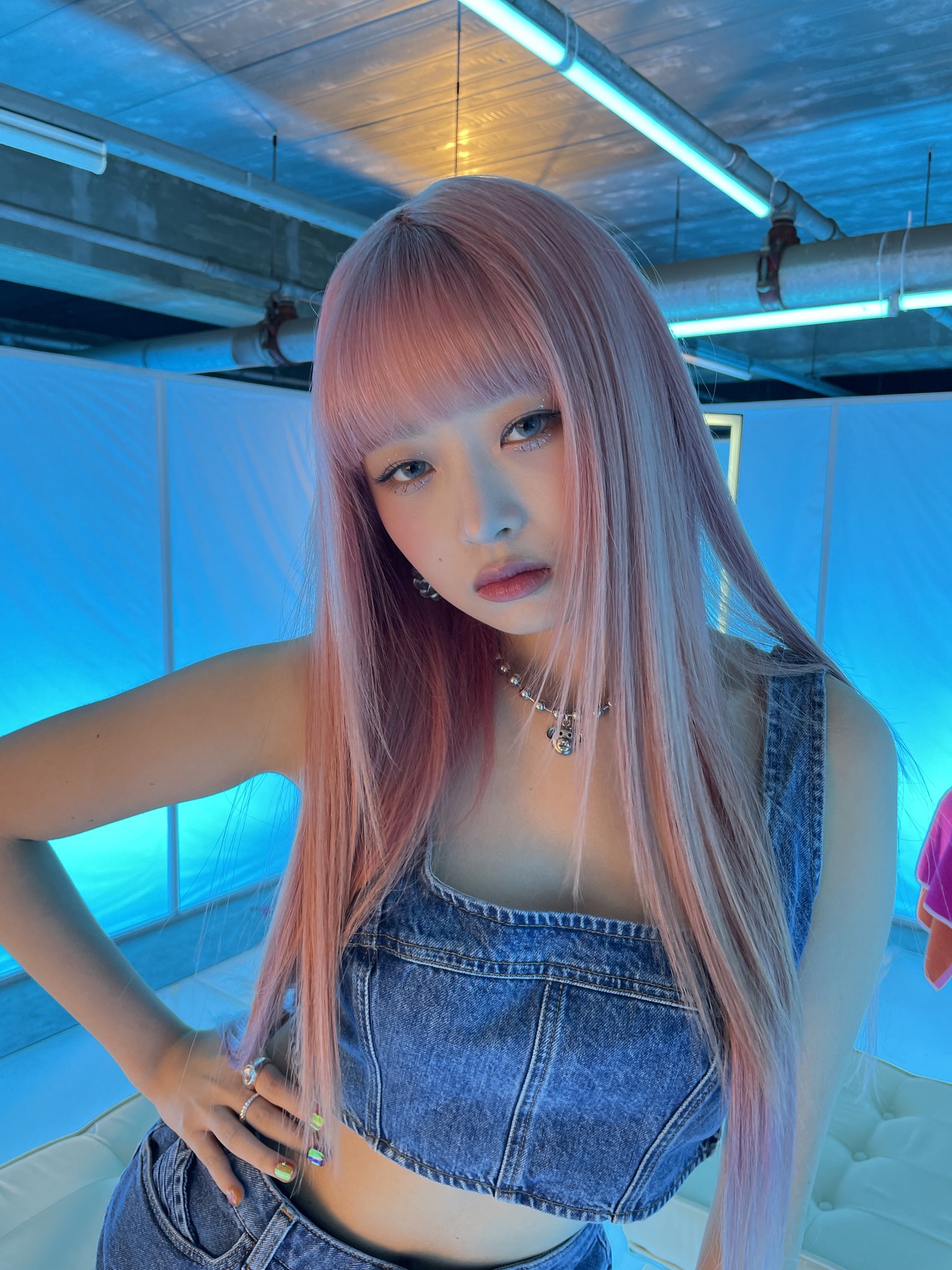 [잡담] 레이 핑크머리여서 스포된다고 | 인스티즈