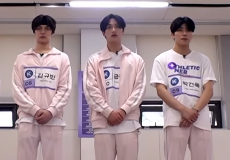 [잡담] 짭04즈 금빵귭 문짝보이즈들 데뷔하게해주세요 | 인스티즈