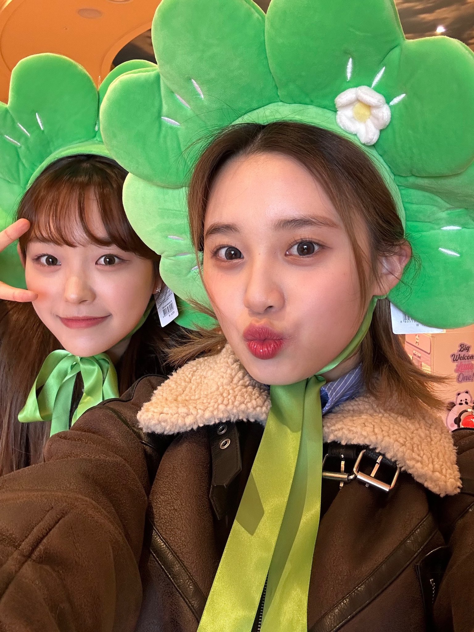 [잡담] 라잇썸 토끼즈 에버랜드가서 놀다 왔다고 사진 올려줬어! | 인스티즈