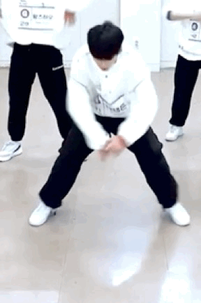 [잡담] 나캠든 그냥 자다나온 옷으로 무대 올라갔으면 좋겠는글 | 인스티즈