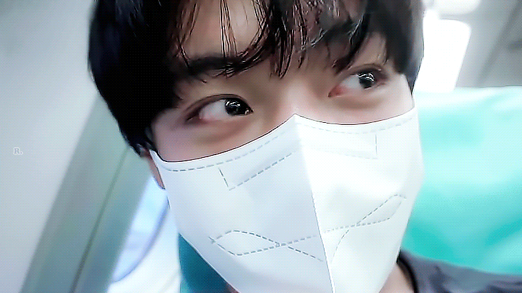 [잡담] 와 연예인이 인생네컷 찍으면 이런 느낌이구나 | 인스티즈