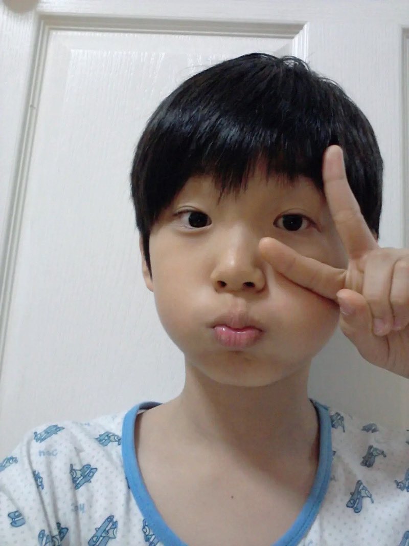 [잡담] 애기가 이렇게 귀여워서 세상 어떻게 살아가려고!!!!!!!ㅠㅠㅠㅠ | 인스티즈