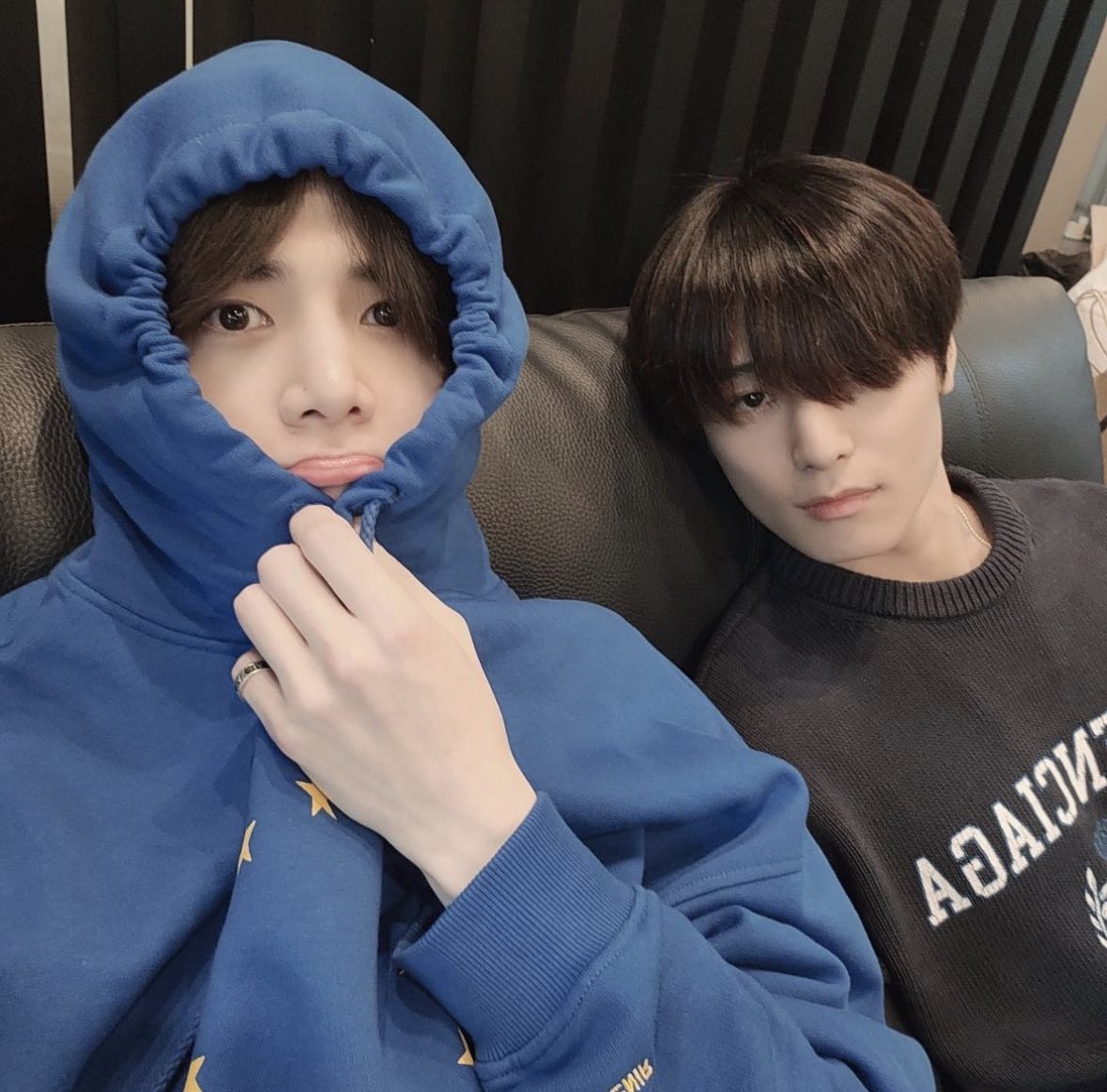 [잡담] 와 영훈 진짜 하얗다 | 인스티즈