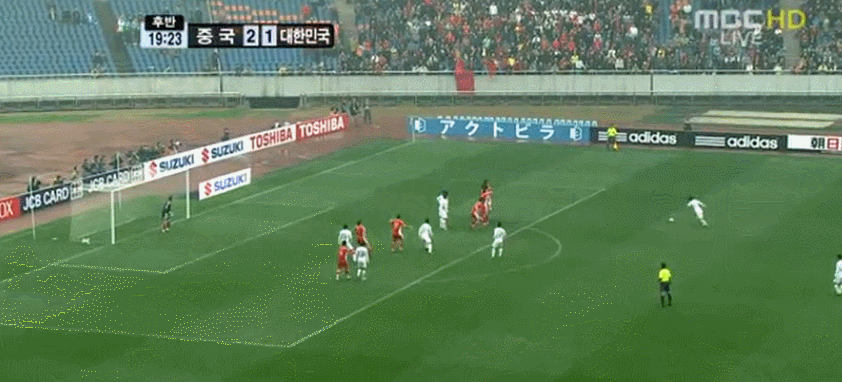 [잡담] 완성형 국가대표 공격수 박주영 전성기 시절 폼.gif | 인스티즈