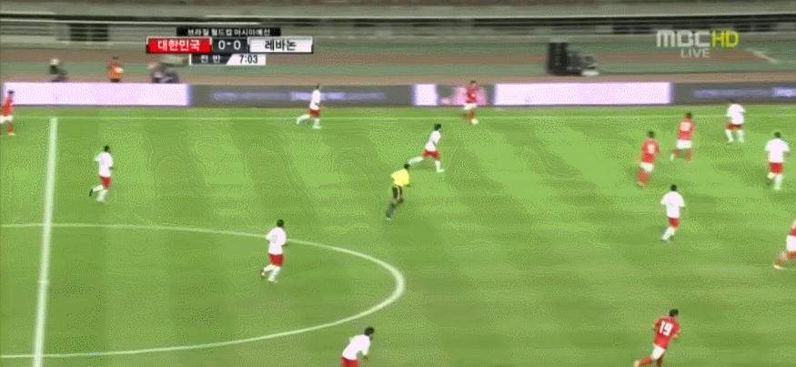 [잡담] 완성형 국가대표 공격수 박주영 전성기 시절 폼.gif | 인스티즈