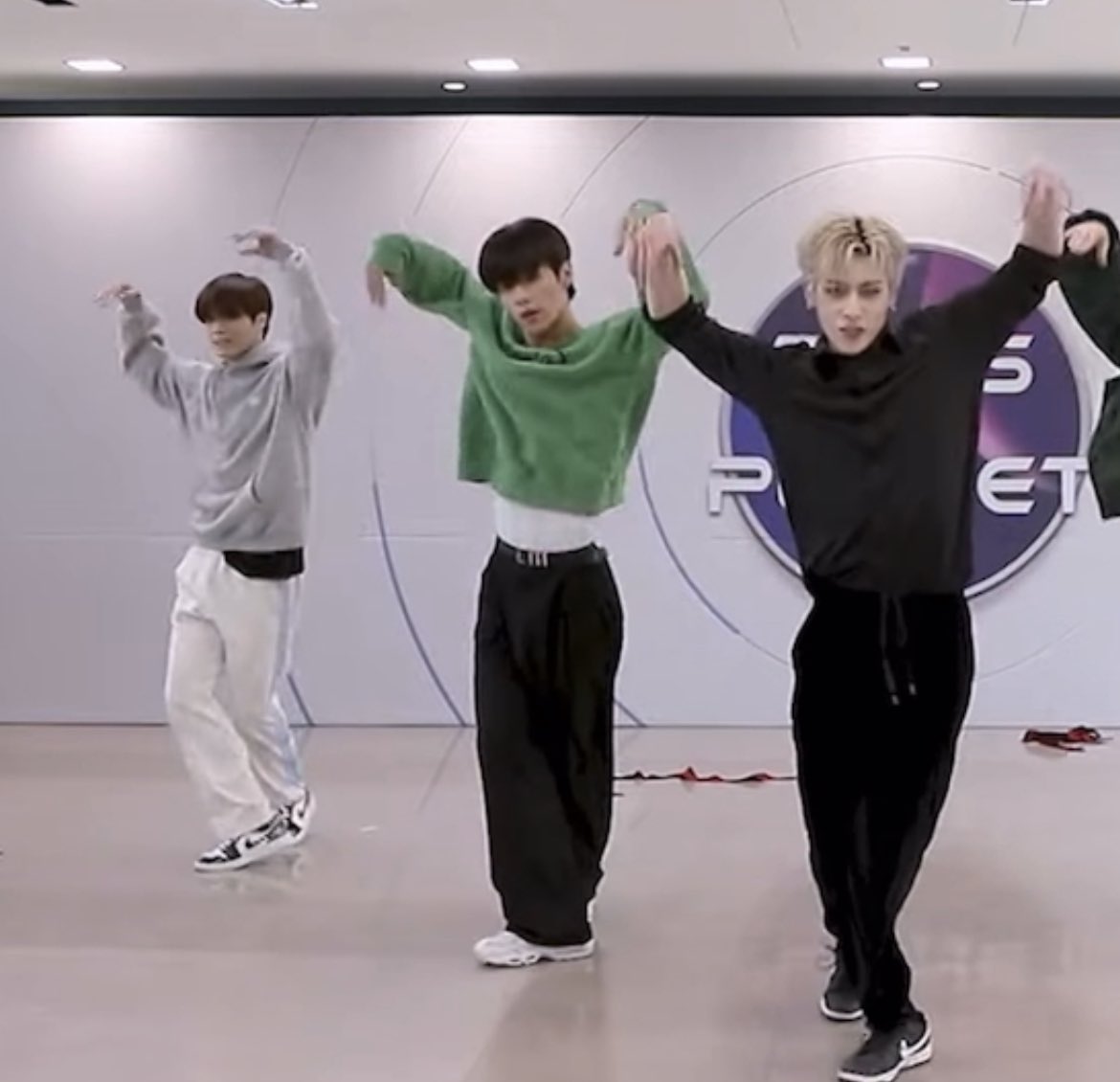 [잡담] 이정현 철벽방어봐.. | 인스티즈