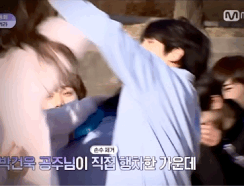 [잡담] 잘생김 청순함 너드미 피지컬 그거 다 해당 되는 | 인스티즈